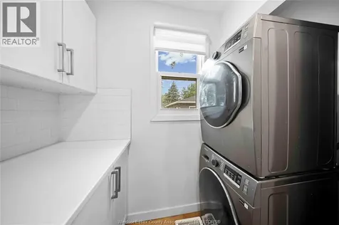 3495 Longfellow Avenue Windsor ON N9E 2L8