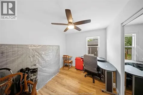 3495 Longfellow Avenue Windsor ON N9E 2L8