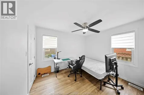 3495 Longfellow Avenue Windsor ON N9E 2L8