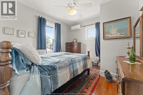 1331 Riverside Drive Windsor ON N9A 2T8