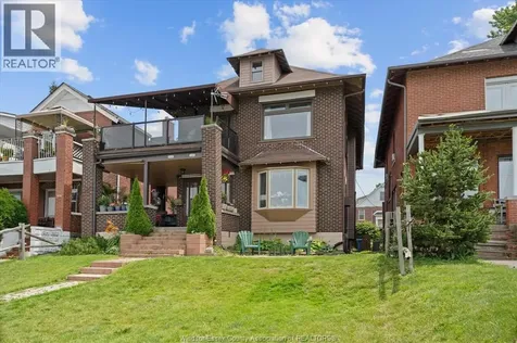 1331 Riverside Drive Windsor ON N9A 2T8