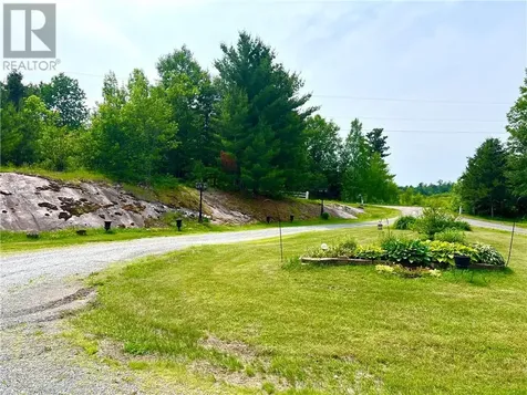 672 Deer Lake Road West Nipissing ON P0H 2N0