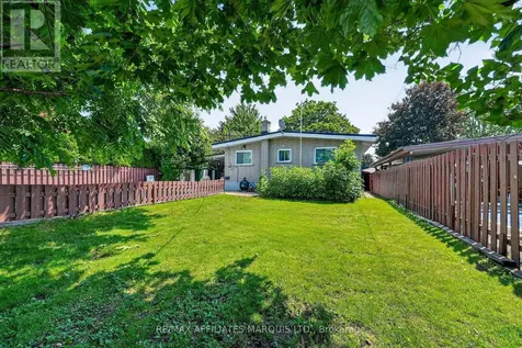 438 Beach Avenue Cornwall ON K6H 5P1