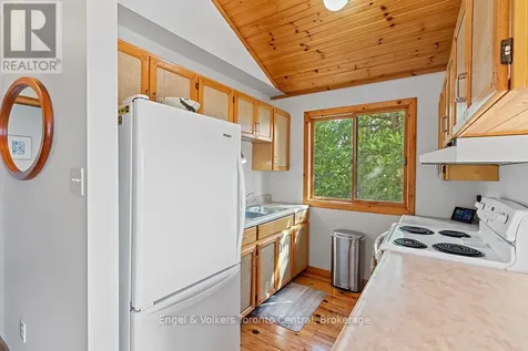 64 Larsen Cove Road North Northern Bruce Peninsula ON N0H 1Z0