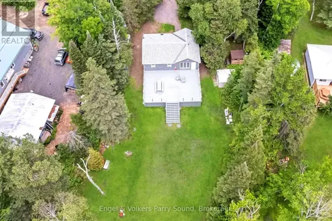 287 Pine Road Magnetawan ON P0A 1P0