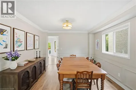 92 Jerome Park Drive Dundas ON L9H 6H3