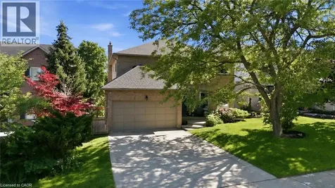 92 Jerome Park Drive Dundas ON L9H 6H3