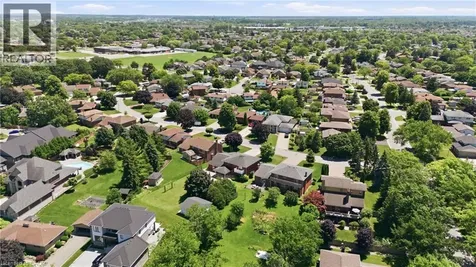 24 Renfrew Drive Thorold ON L2V 4E7