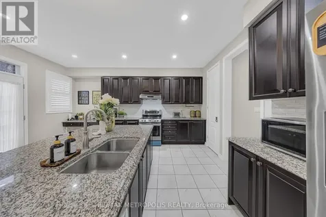 94 Newhouse Boulevard Caledon ON L7C 4E4