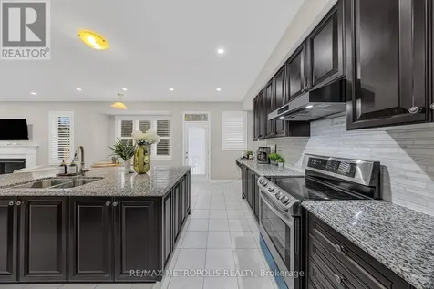 94 Newhouse Boulevard Caledon ON L7C 4E4