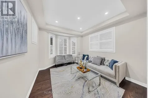 94 Newhouse Boulevard Caledon ON L7C 4E4