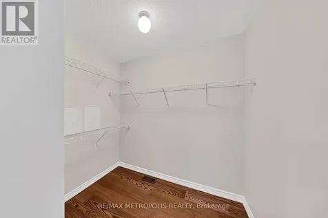 94 Newhouse Boulevard Caledon ON L7C 4E4