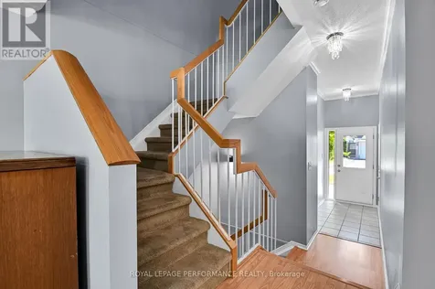 6009 Pineglade Crescent Ottawa ON K1W 1G8