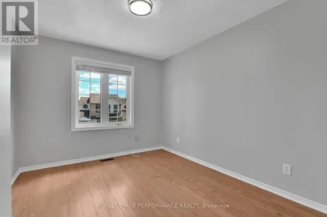 6009 Pineglade Crescent Ottawa ON K1W 1G8