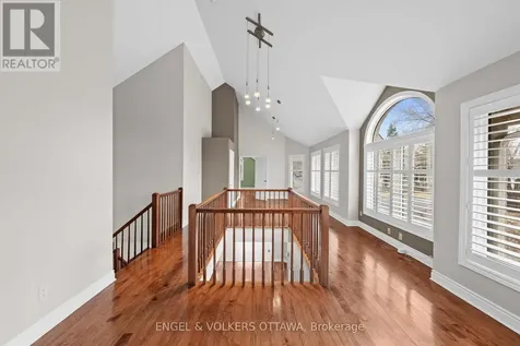 249 Atlantis Avenue Ottawa ON K2A 1X9