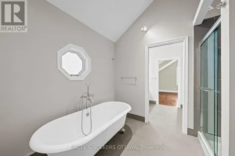 249 Atlantis Avenue Ottawa ON K2A 1X9