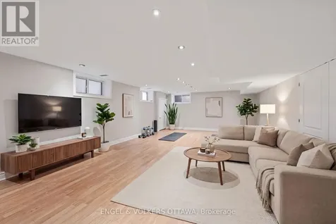 249 Atlantis Avenue Ottawa ON K2A 1X9