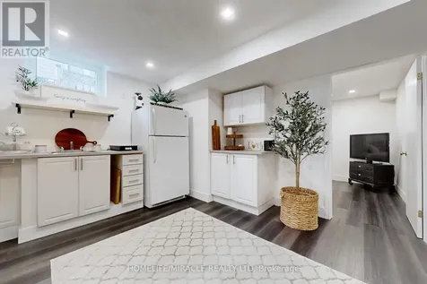 658 Mortimer Drive Cambridge ON N3H 5R7