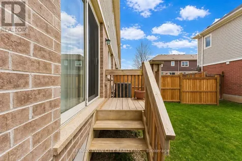 71 Glenvista Drive Kitchener ON N2R 0E3
