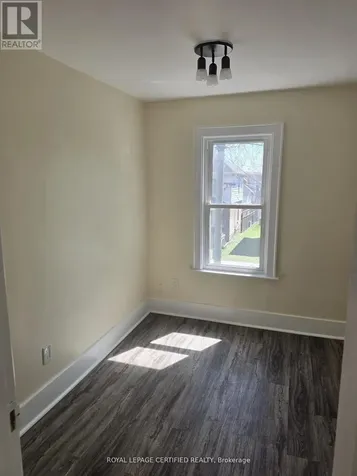 3272 Baby Street Windsor ON N9C 1K8