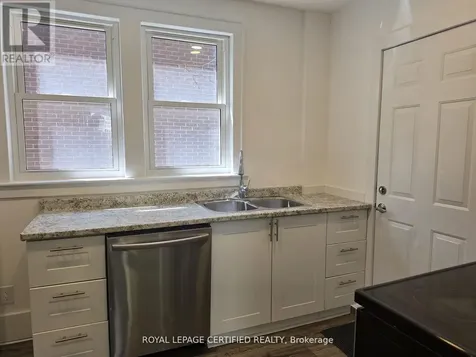 3272 Baby Street Windsor ON N9C 1K8