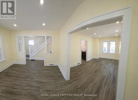 3272 Baby Street Windsor ON N9C 1K8