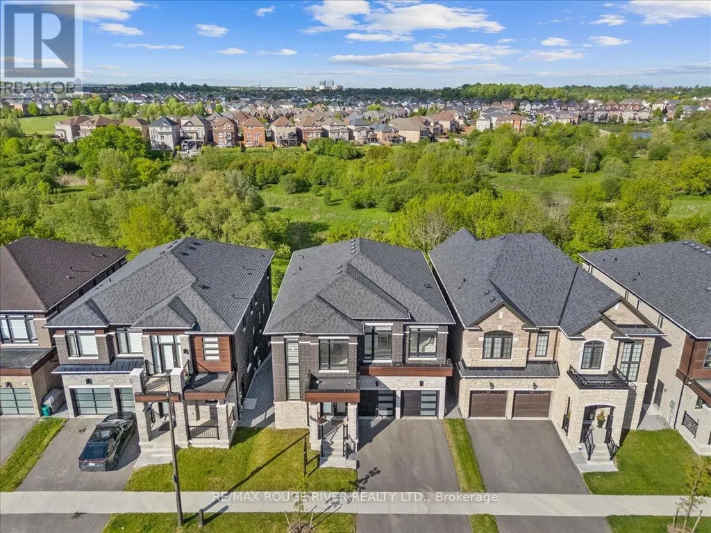 39 Armilia Place Whitby ON L1P 0P8