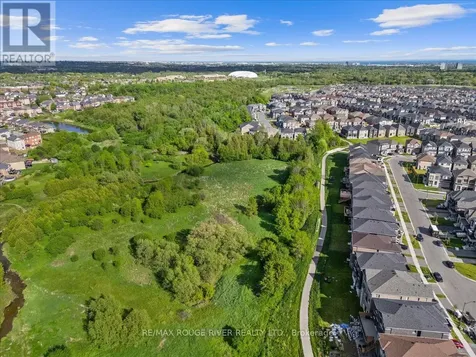 39 Armilia Place Whitby ON L1P 0P8