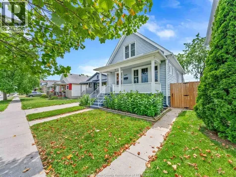 1673 Cadillac Street Windsor ON N8Y 2V6