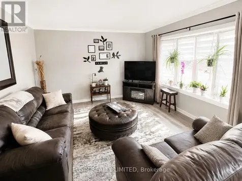 66 Aldborough Avenue St. Thomas ON N5R 5H2