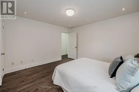 498 Thomas Slee Drive Kitchener ON N2P 2Y1
