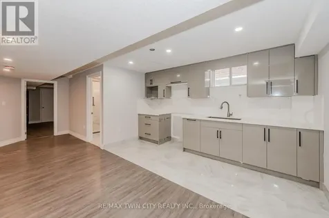 498 Thomas Slee Drive Kitchener ON N2P 2Y1