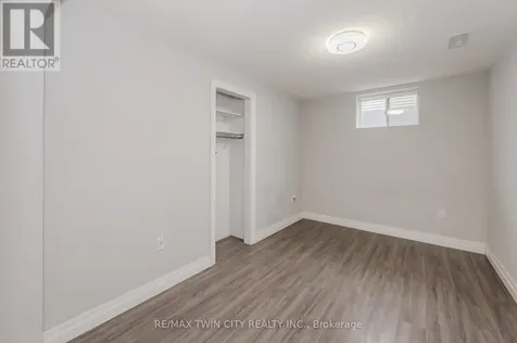 498 Thomas Slee Drive Kitchener ON N2P 2Y1
