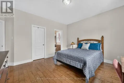 165 Findlay Drive Collingwood ON L9Y 0H4