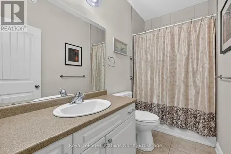 165 Findlay Drive Collingwood ON L9Y 0H4