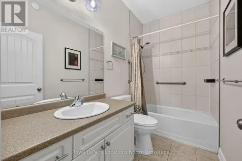 165 Findlay Drive Collingwood ON L9Y 0H4