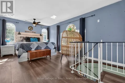 13 Hallen Drive Penetanguishene ON L9M 1G2