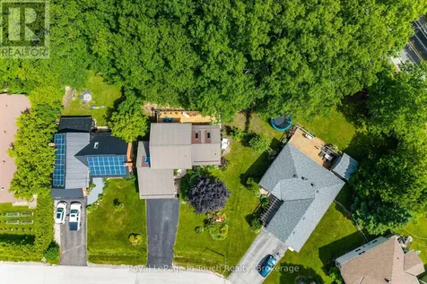 13 Hallen Drive Penetanguishene ON L9M 1G2