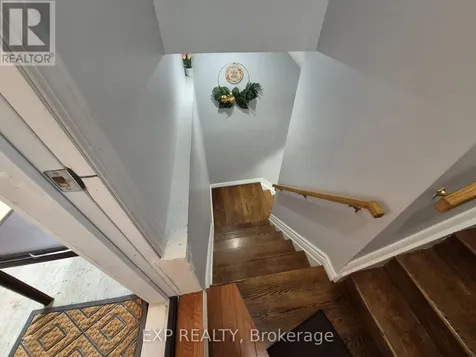 192 Windhurst Drive Ottawa ON K2G 6J4