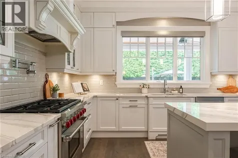 487 Orchard Drive Oakville ON L6K 1N9