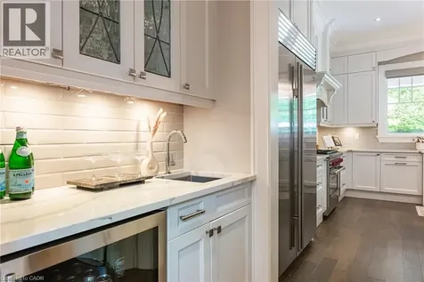 487 Orchard Drive Oakville ON L6K 1N9