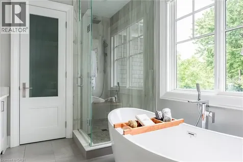 487 Orchard Drive Oakville ON L6K 1N9