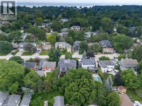 487 Orchard Drive Oakville ON L6K 1N9