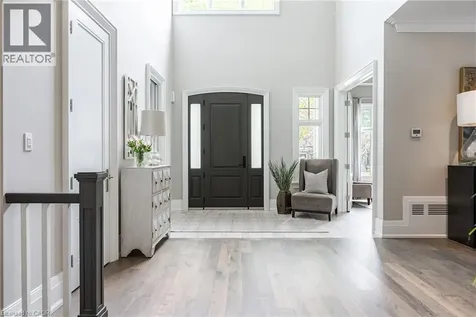 487 Orchard Drive Oakville ON L6K 1N9