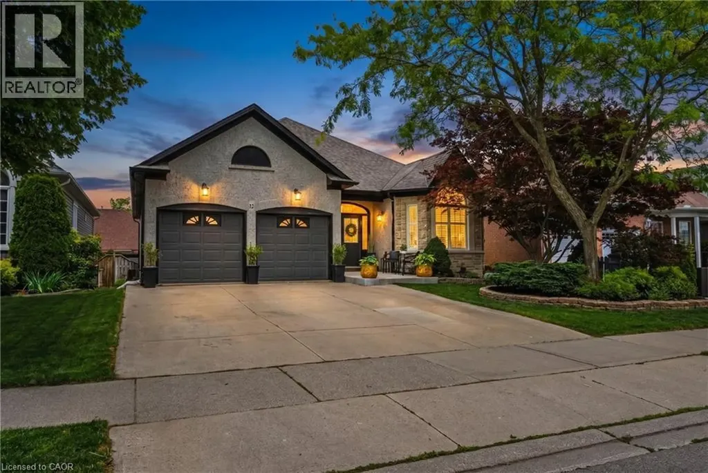 32 Kopperfield Lane Mount Hope ON L0R 1W0