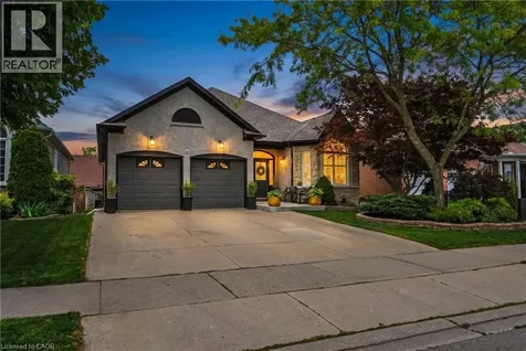 32 Kopperfield Lane Mount Hope ON L0R 1W0