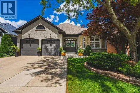 32 Kopperfield Lane Mount Hope ON L0R 1W0