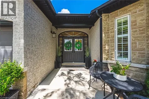 32 Kopperfield Lane Mount Hope ON L0R 1W0