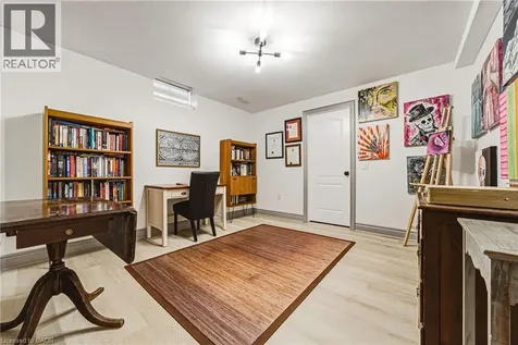 32 Kopperfield Lane Mount Hope ON L0R 1W0