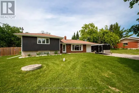 658 Cedarvale Crescent Selwyn ON K0L 1T0